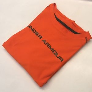 Men’s under Armour Long Sleeve Shirt